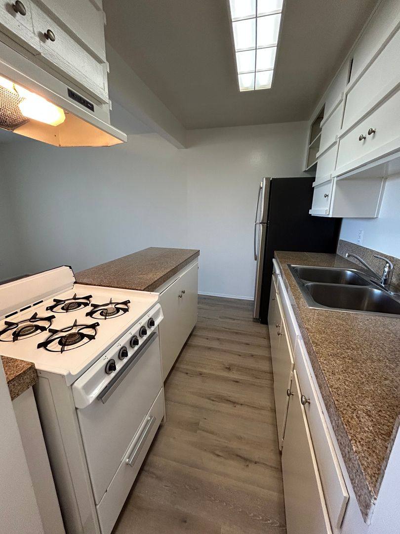 Apartment for rent at 8276-8288 Orchard Ave, La Mesa, CA 91942