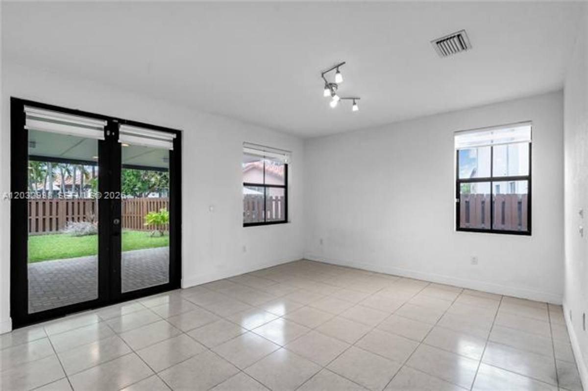 House for rent at 9925 NW 10th St, Miami, FL 33172