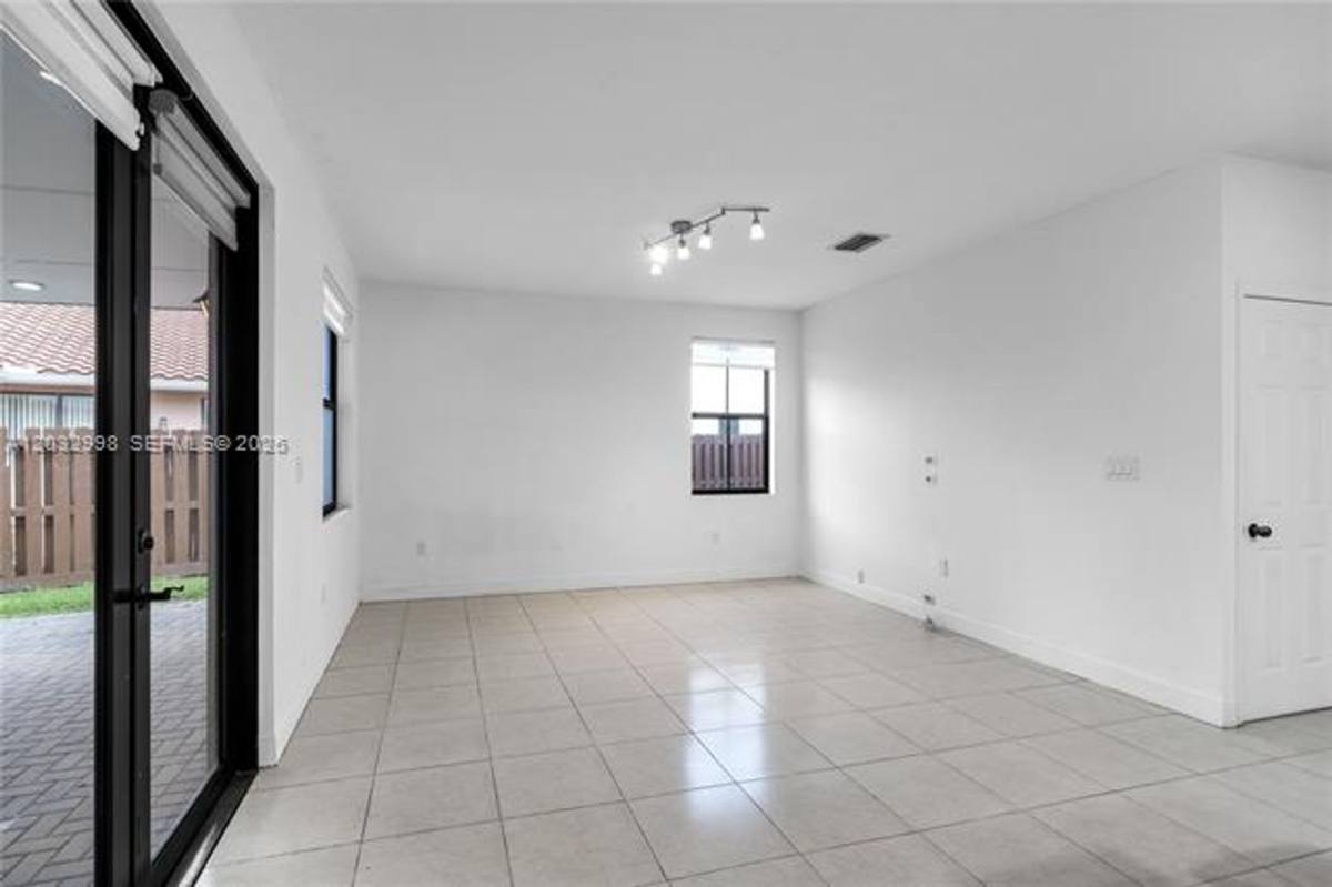 House for rent at 9925 NW 10th St, Miami, FL 33172