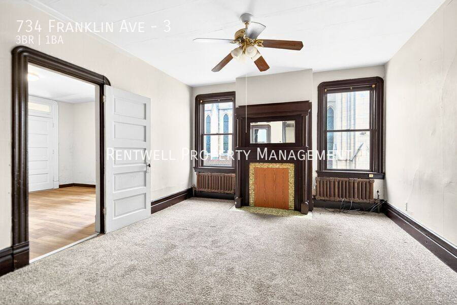 Apartment for rent at 734 Franklin Ave #3, Pittsburgh, PA 15221