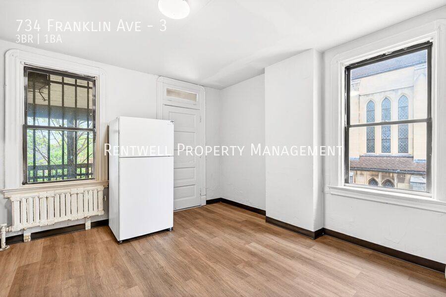 Apartment for rent at 734 Franklin Ave #3, Pittsburgh, PA 15221