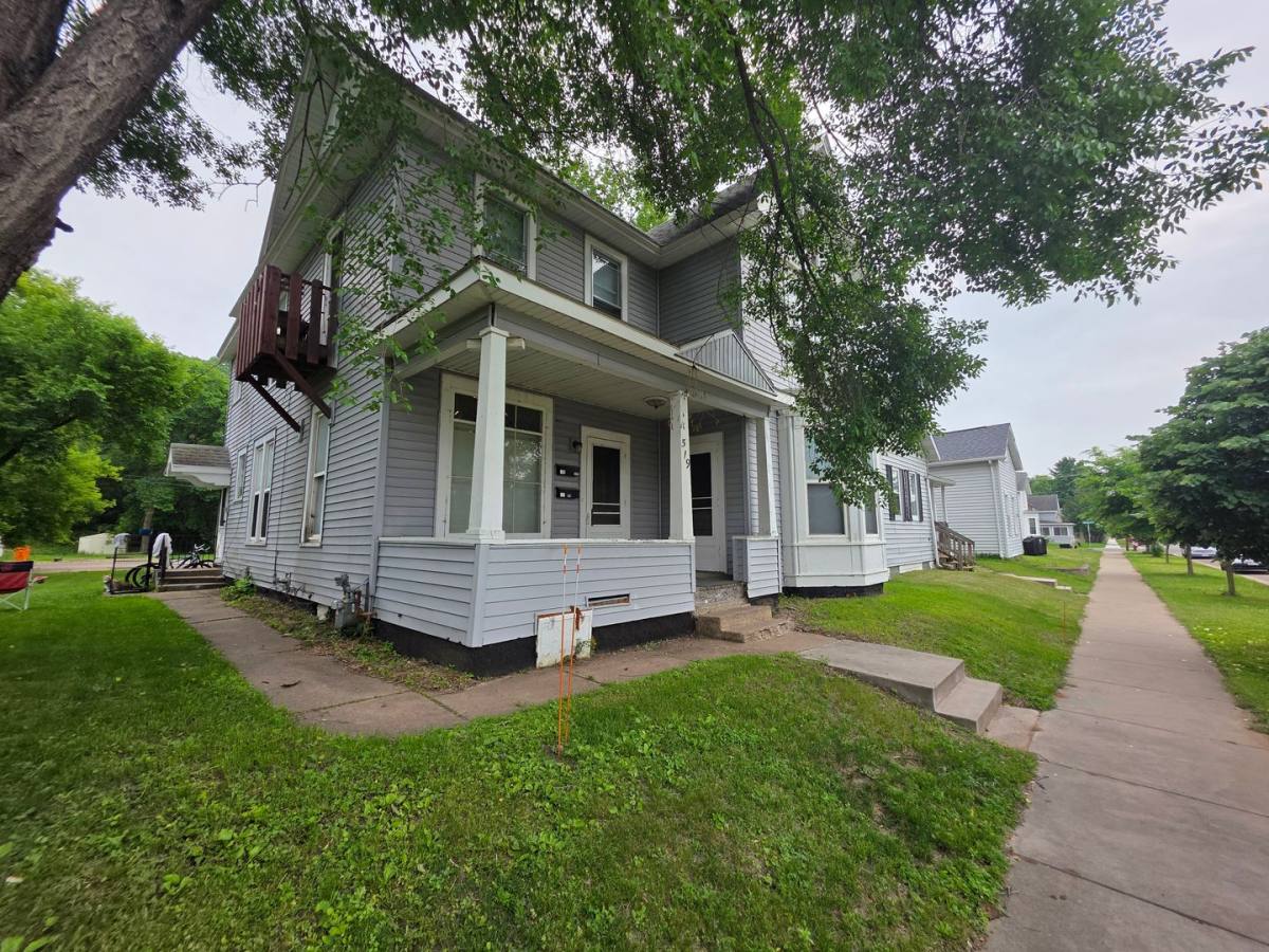 Apartment for rent at 519 N Barstow St, Eau Claire, WI 54703