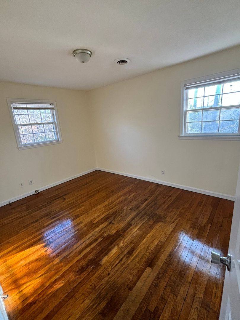 Apartment for rent at 209 Mayfair Dr, Columbia, SC 29209