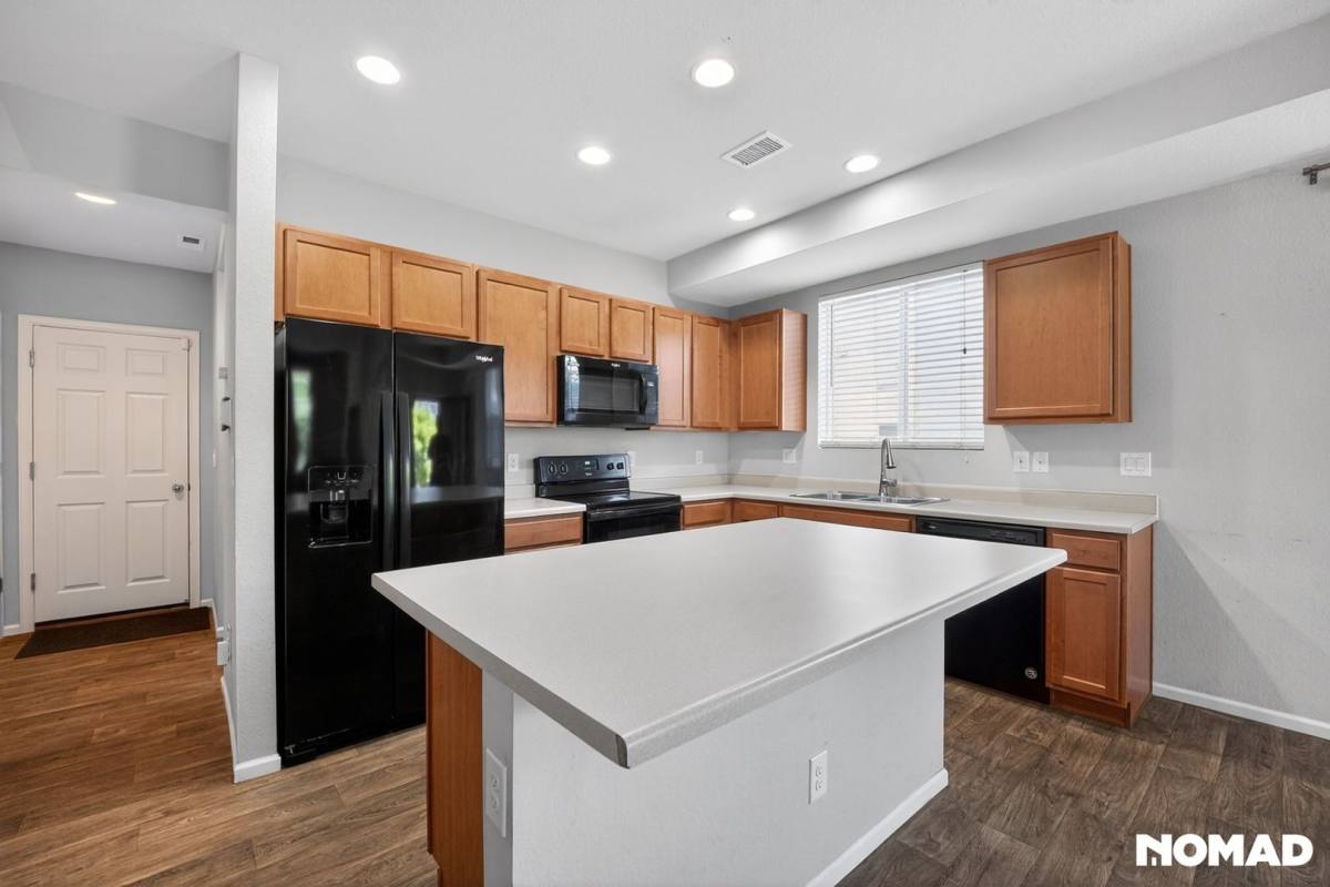 House for rent at 16041 E Elk Dr, Denver, CO 80239