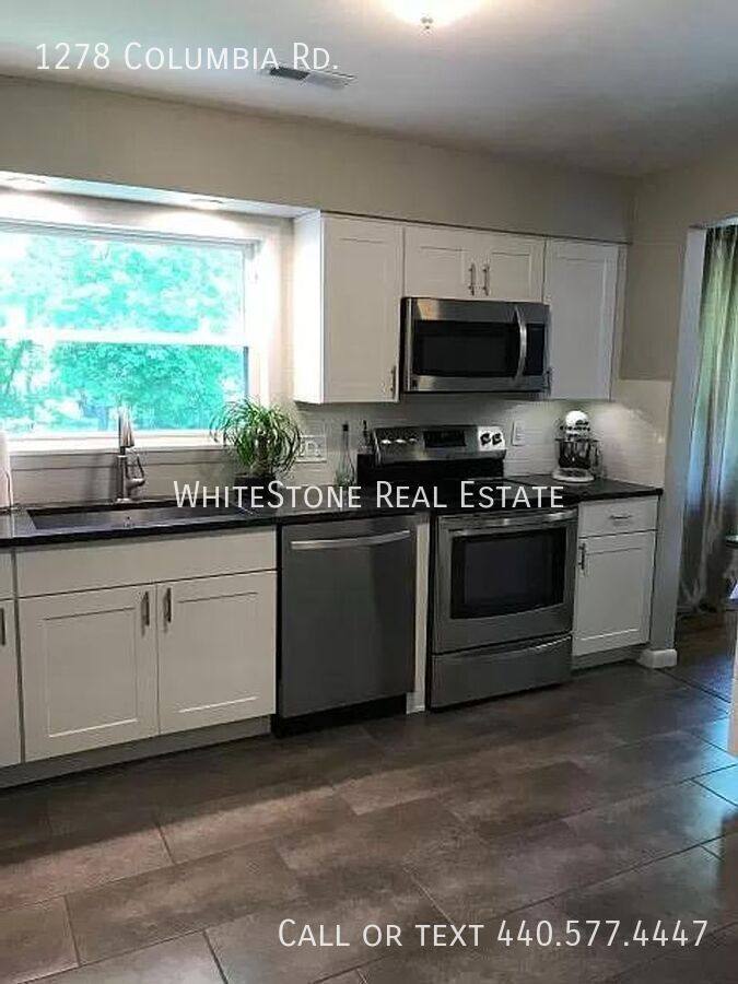 House for rent at 1278 Columbia Rd, Westlake, OH 44145
