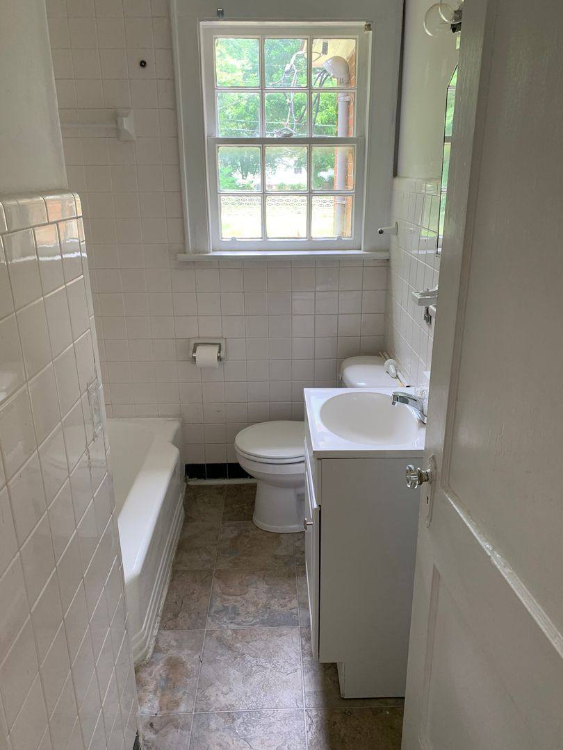 House for rent at 512 S Edisto, Columbia, SC 29205