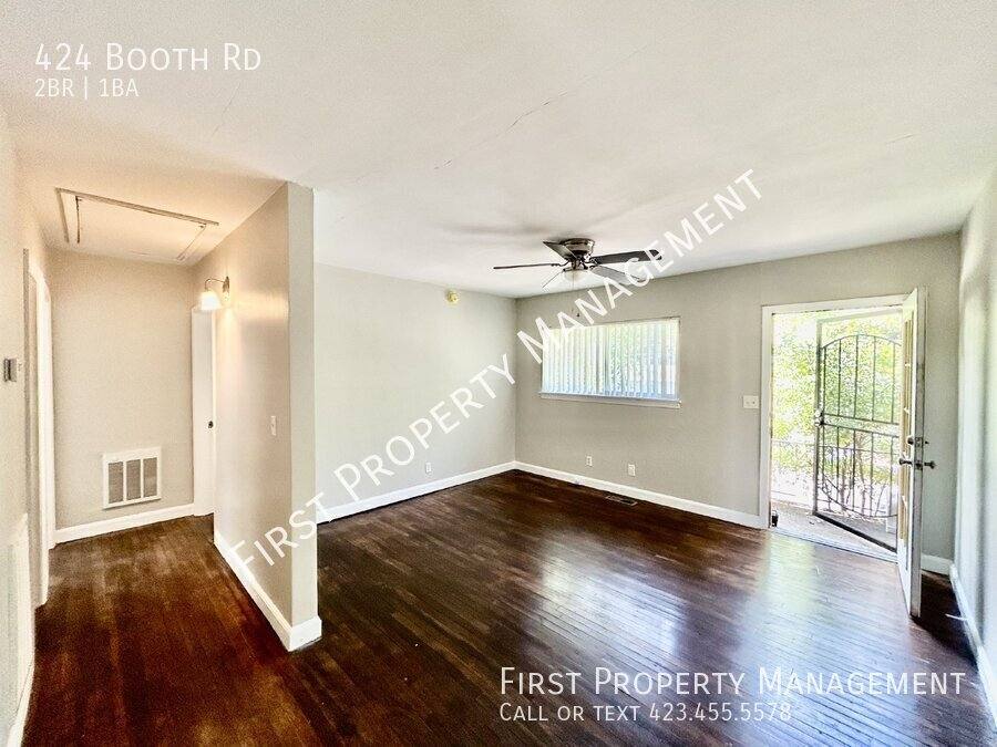 Apartment for rent at 424 Booth Rd, Chattanooga, TN 37411