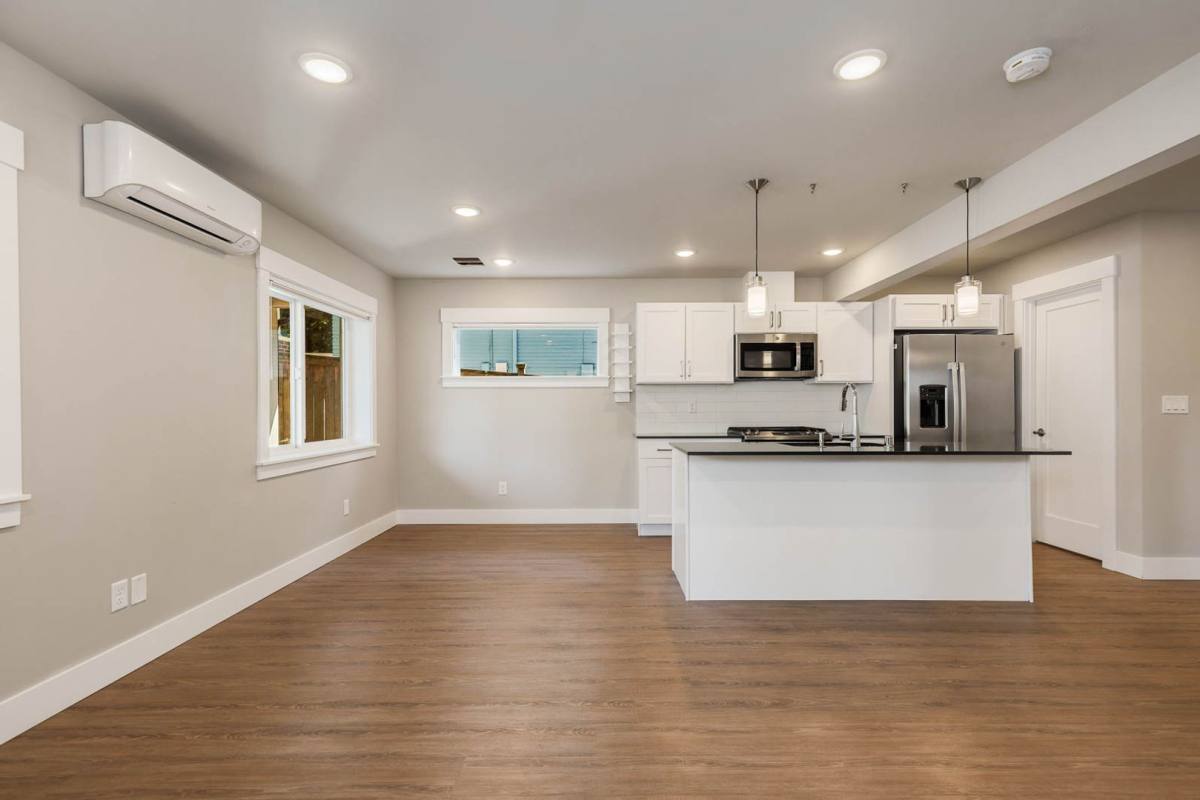 Apartment for rent at 9519 5th Ave NE #B, Seattle, WA 98115
