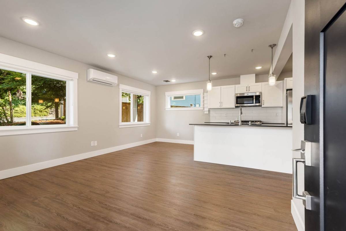 Apartment for rent at 9519 5th Ave NE #B, Seattle, WA 98115