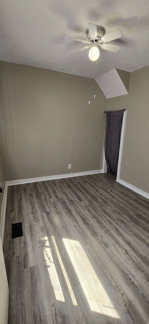 Apartment for rent at 110 E Jackson St, Alexandria, IN 46001