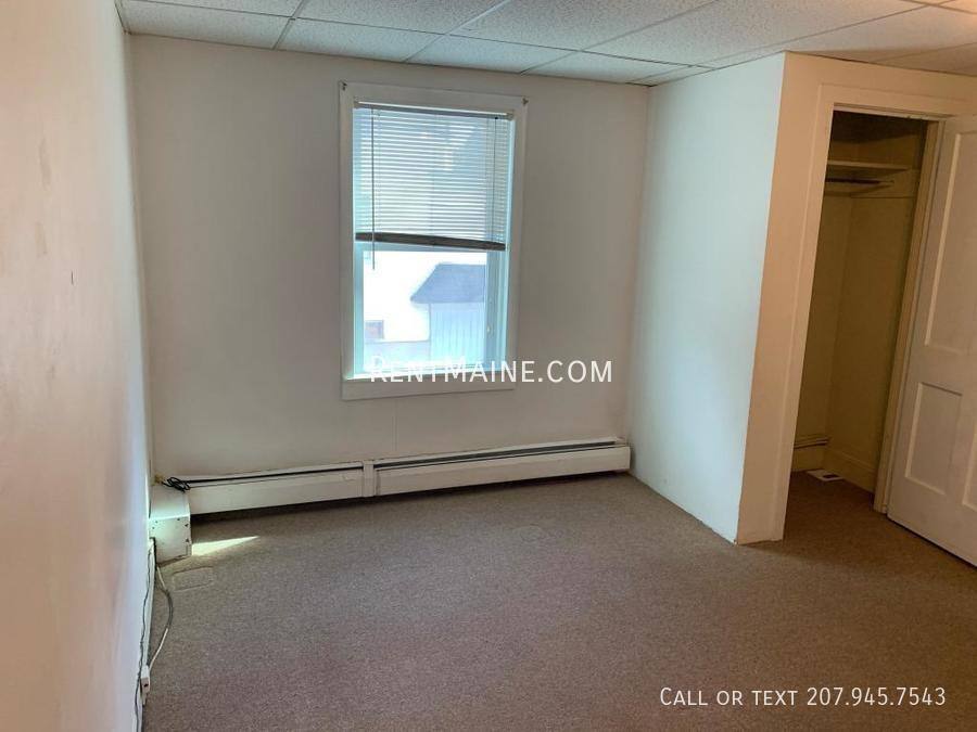 Apartment for rent at 99-101 Center St #2, Bangor, ME 04401