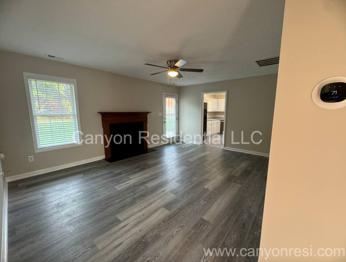 House for rent at 229 Lakeside Rd, Raeford, NC 28376