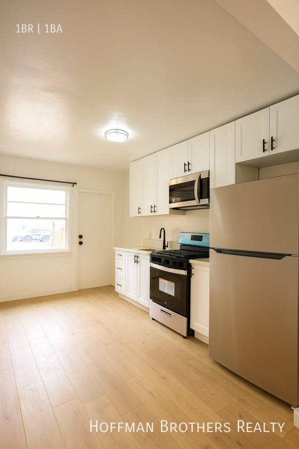 Apartment for rent at 845 W 82nd St, Los Angeles, CA 90044
