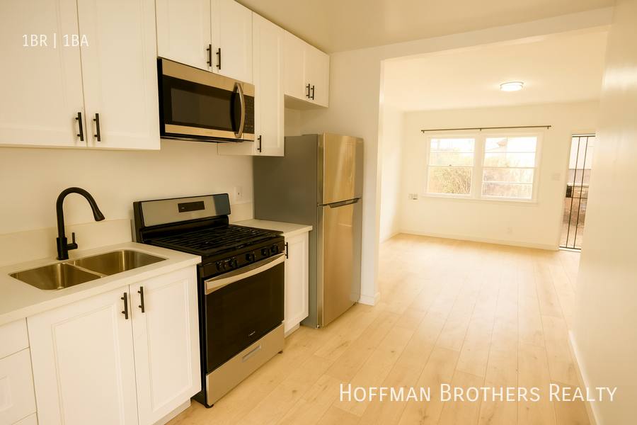 Apartment for rent at 845 W 82nd St, Los Angeles, CA 90044