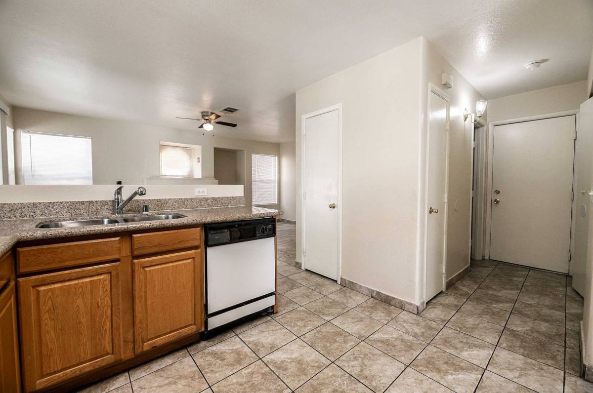 House for rent at 2930 Seasons Ave, Henderson, NV 89074