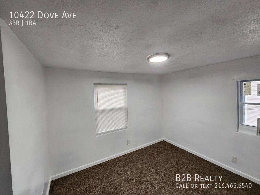 House for rent at 10422 Dove Ave, Cleveland, OH 44105