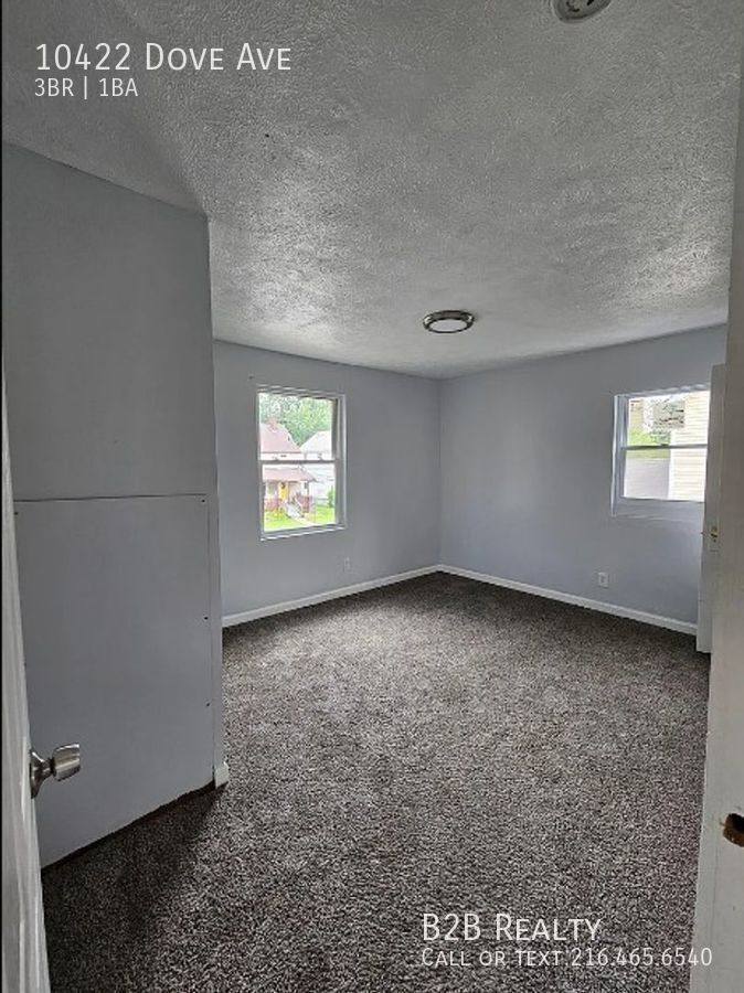House for rent at 10422 Dove Ave, Cleveland, OH 44105