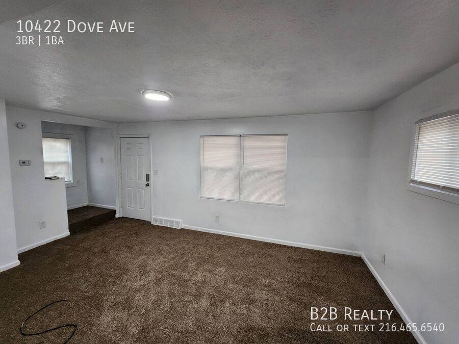 House for rent at 10422 Dove Ave, Cleveland, OH 44105