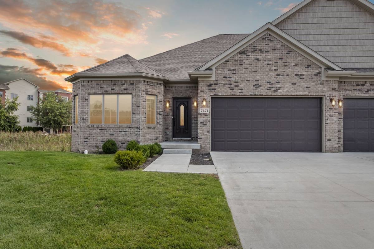 Apartment for rent at 1243 Main Gate Dr, Davison, MI 48423