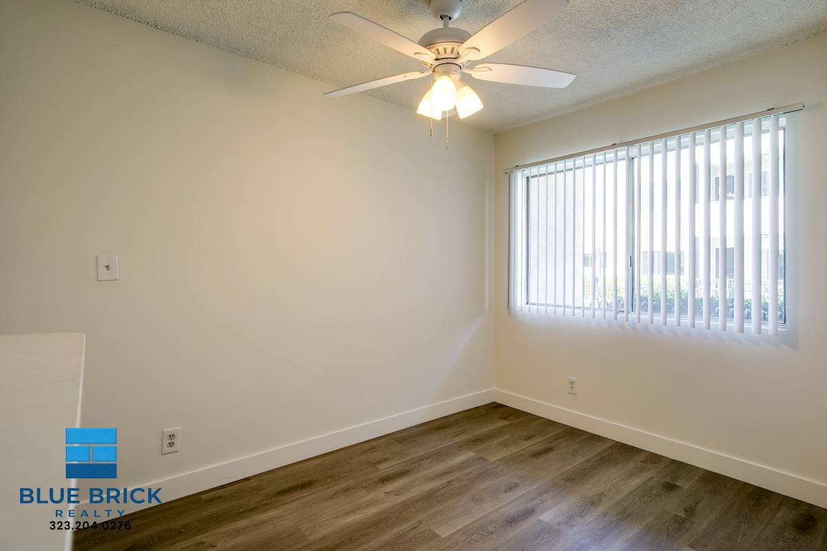 Apartment for rent at 17834 Burbank Blvd #111, Encino, CA 91316