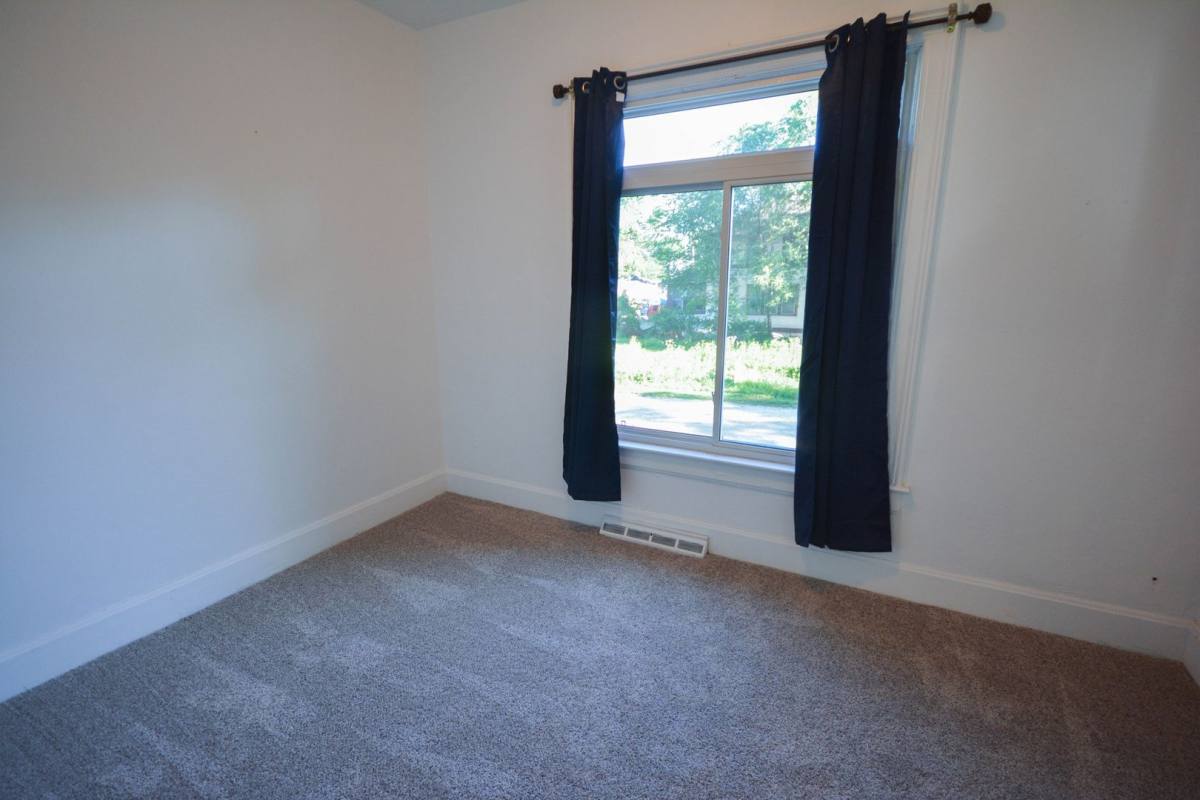 Apartment for rent at 428 9th Ave SE, Rochester, MN 55904