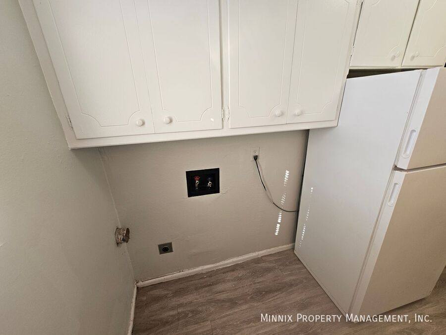 Townhouse for rent at 1704 Yonkers #B, Plainview, TX 79072