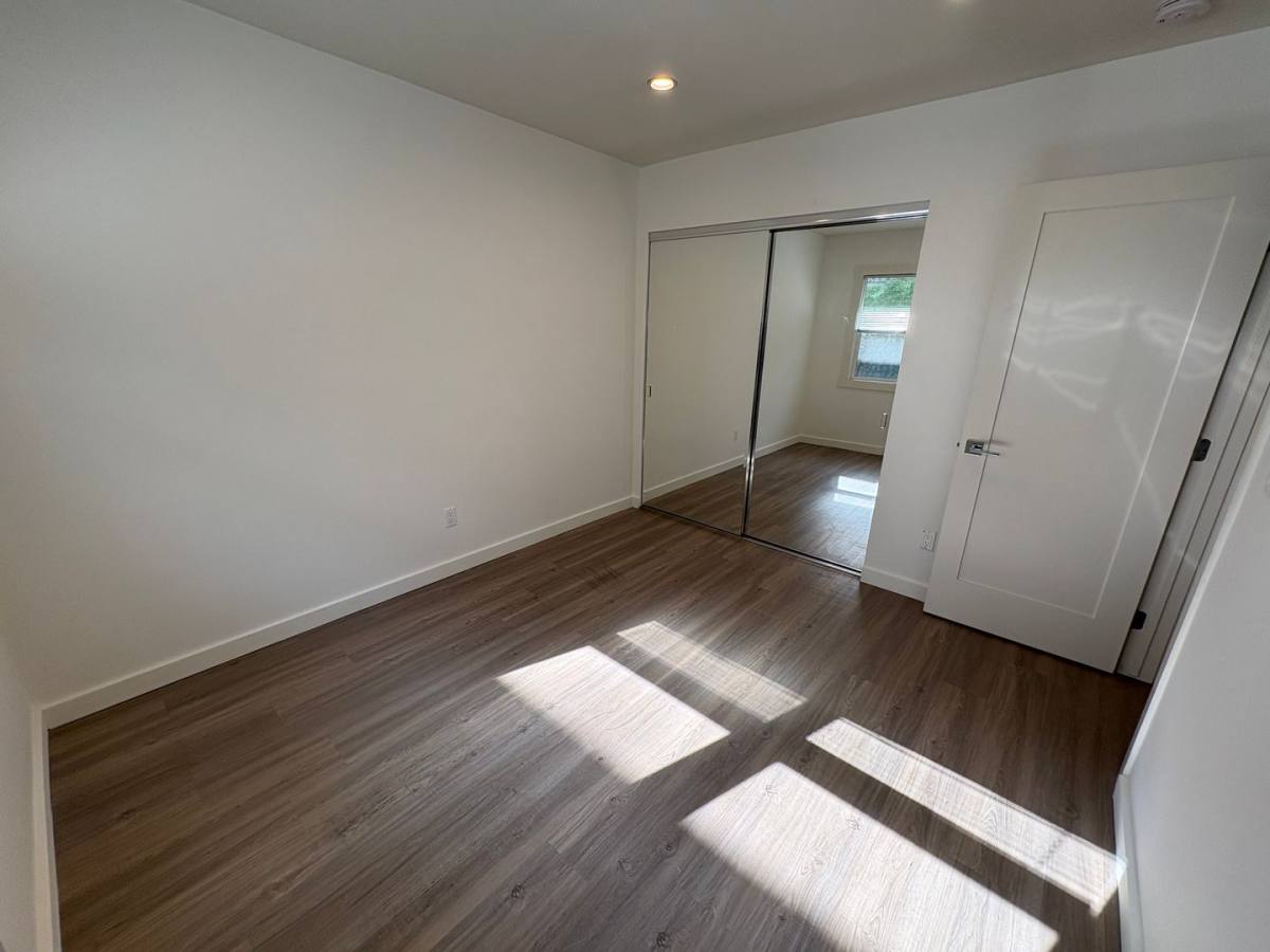 Apartment for rent at 2101-2107 Reed Ave, San Diego, CA 92109