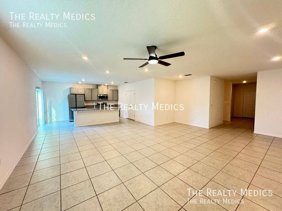 House for rent at 320 Mariana Way, Kissimmee, FL 34758