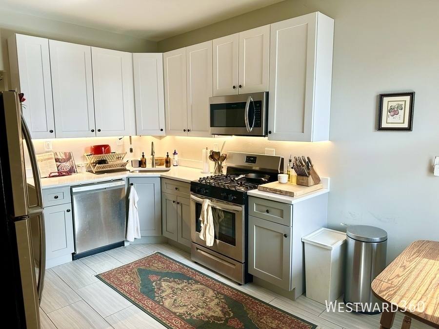 Apartment for rent at 3506 N Reta Ave #2, Chicago, IL 60657