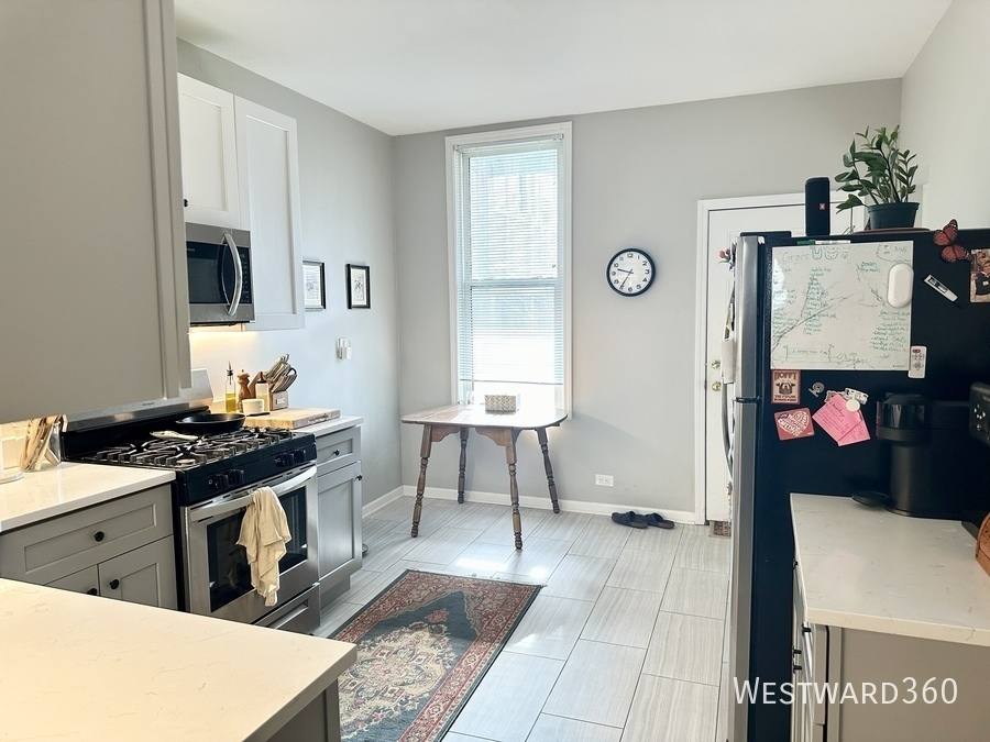 Apartment for rent at 3506 N Reta Ave #2, Chicago, IL 60657
