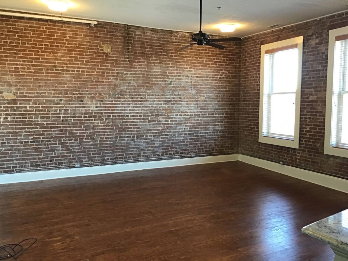 Apartment for rent at 217 Broad St, Rome, GA 30161
