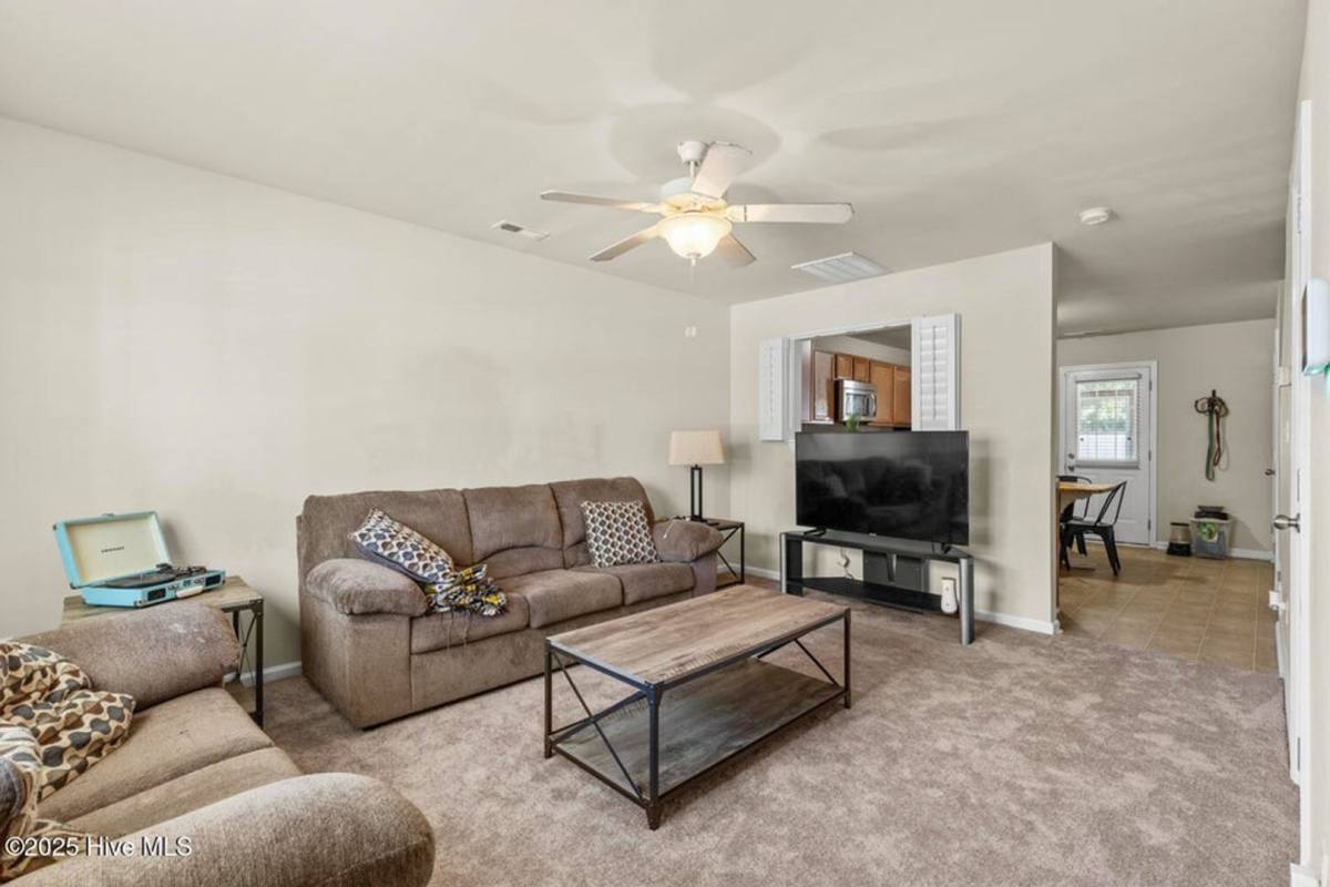 Townhouse for rent at 416 Caldwell Loop, Jacksonville, NC 28546