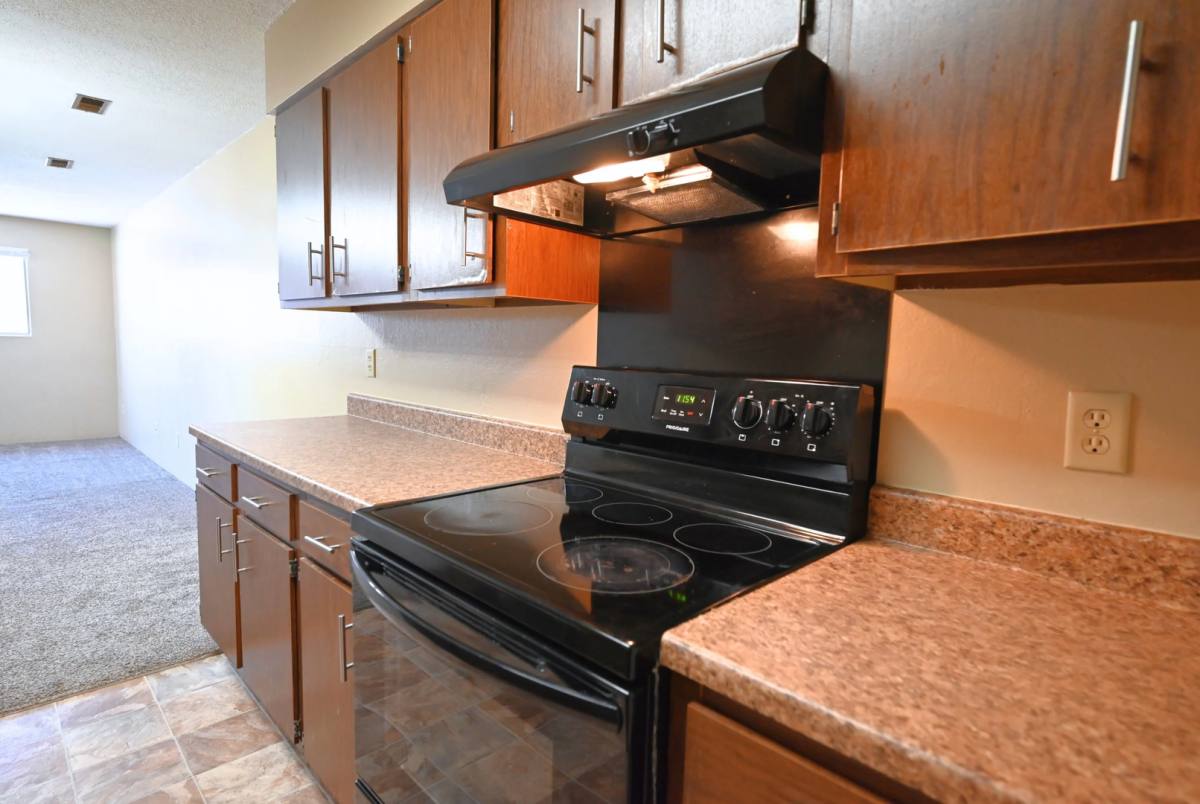 Apartment for rent at 3260 Raven Oaks Dr #5, Dubuque, IA 52001