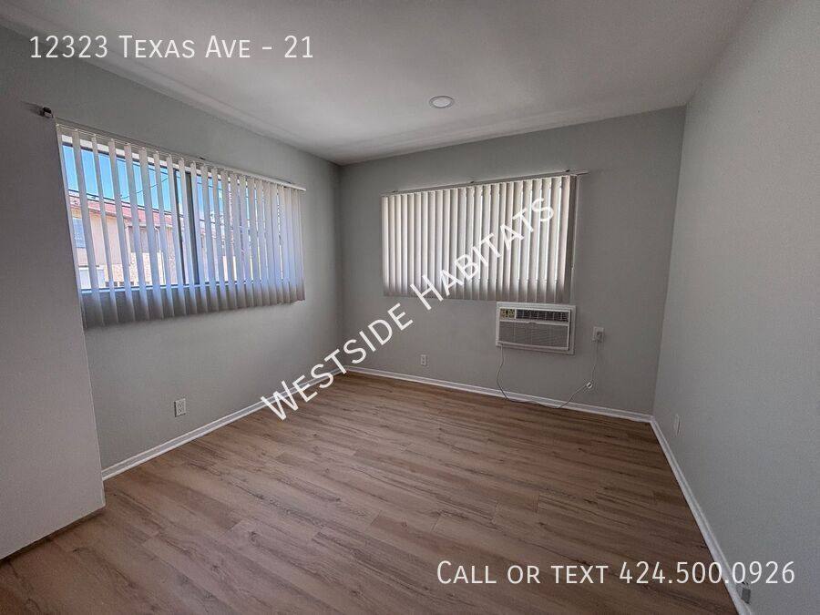 Apartment for rent at 12323 Texas Ave #21, Los Angeles, CA 90025