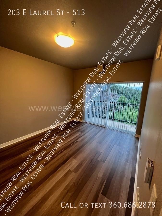 Apartment for rent at 203 E Laurel St #513, Bellingham, WA 98225