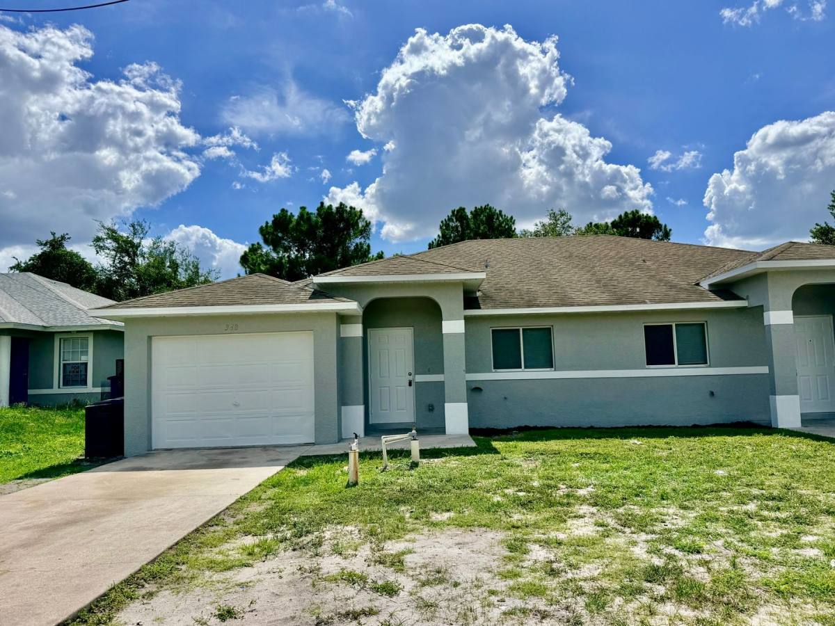 Townhouse for rent at 348 Bell Blvd S, Lehigh Acres, FL 33974