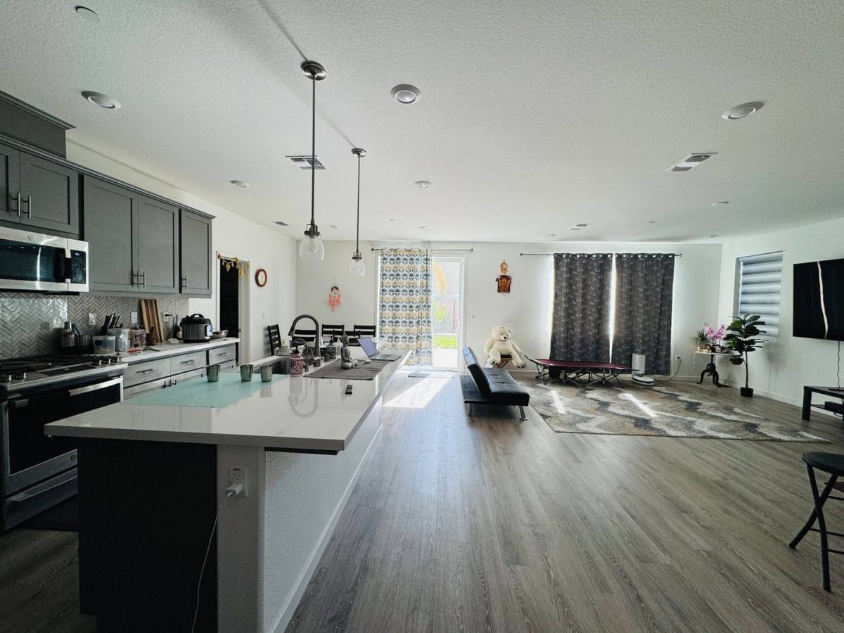 House for rent at 1030 Shearwater Rd, Lathrop, CA 95330