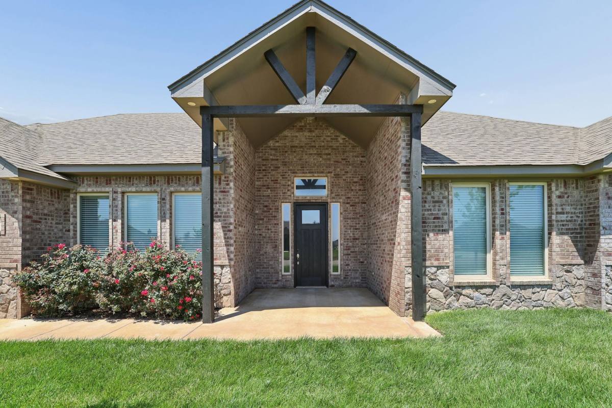 House for rent at 9240 Highland Springs Dr, Amarillo, TX 79119