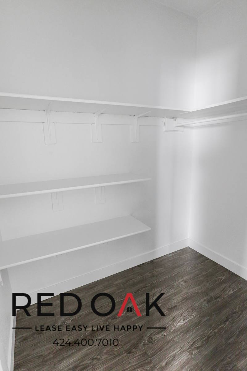 Condo for rent at 822 S Park View St #206, Los Angeles, CA 90057