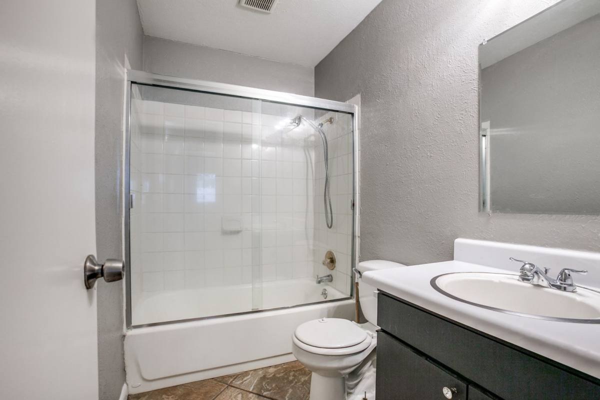 House for rent at 4425 Windsor Dr, Garland, TX 75042