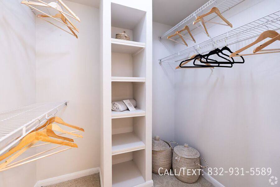 Apartment for rent at 1633 Wilson Rd #LWV2, Conroe, TX 77304