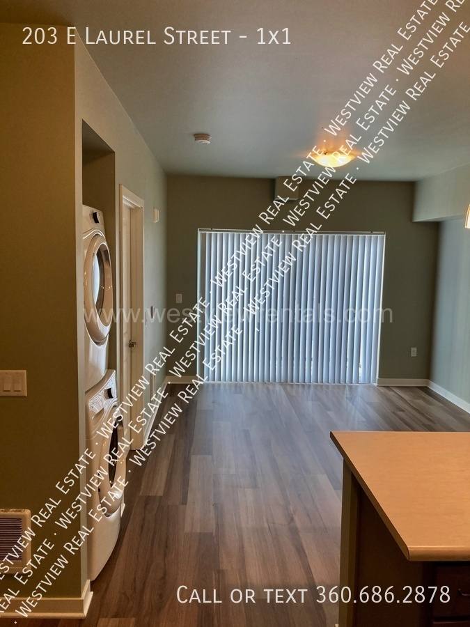 Apartment for rent at 203 E Laurel St #1X1, Bellingham, WA 98225
