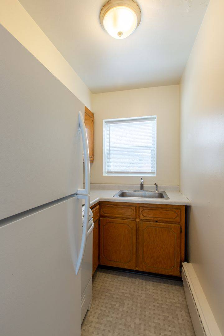 Apartment for rent at 3201 Girard Ave S, Minneapolis, MN 55408