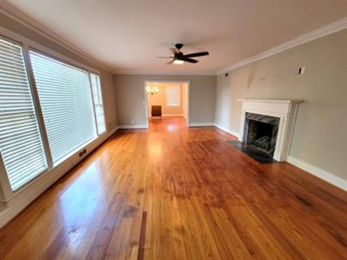 House for rent at 4066 Wares Ferry Rd, Montgomery, AL 36109