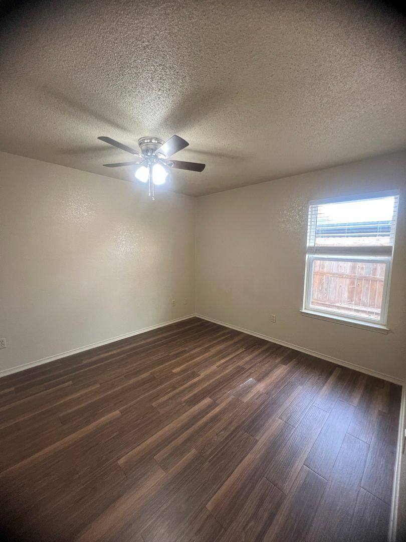 House for rent at 1406 Chapel Downs Rd, Woodway, TX 76712