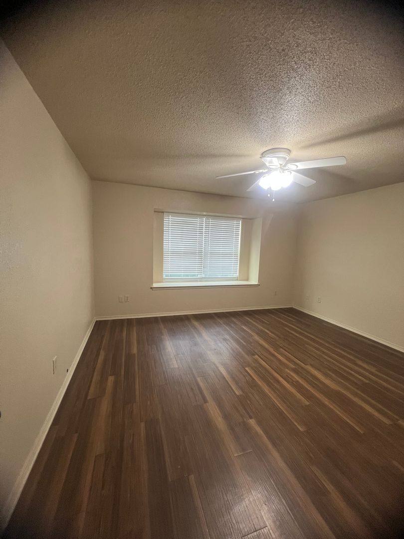 House for rent at 1406 Chapel Downs Rd, Woodway, TX 76712