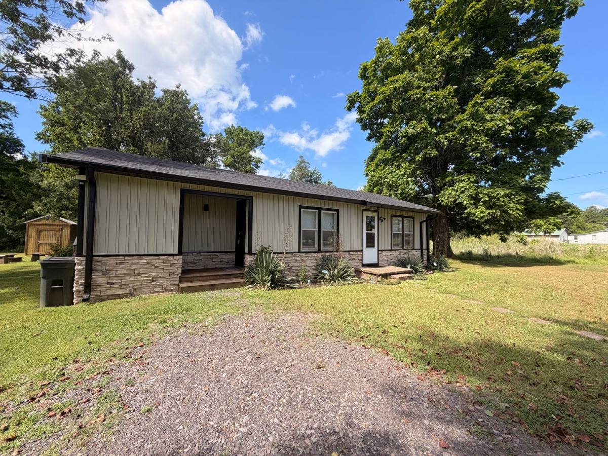 House for rent at 13382 State Highway 155, Dardanelle, AR 72834