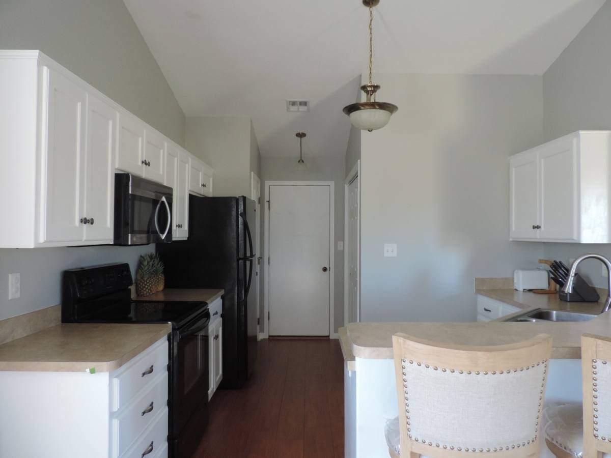 House for rent at 2720 Brookville Dr, Manhattan, KS 66502