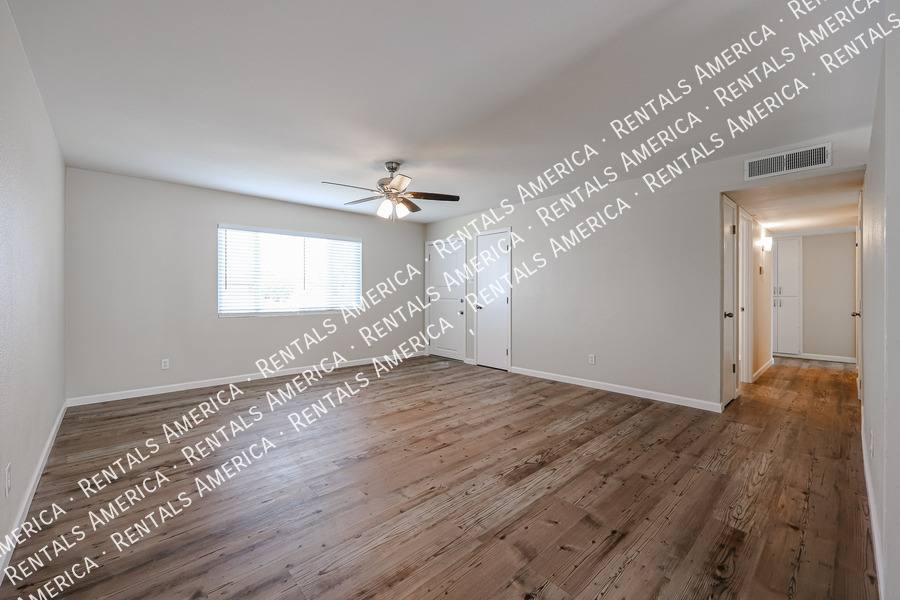 House for rent at 13861 N 48th Ave, Glendale, AZ 85306