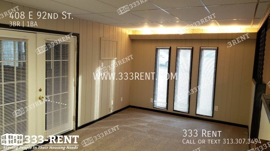 House for rent at 408 E 92nd St, Kansas City, MO 64131